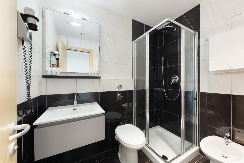 Moon Palace Hotel Arese Εξωτερικό φωτογραφία